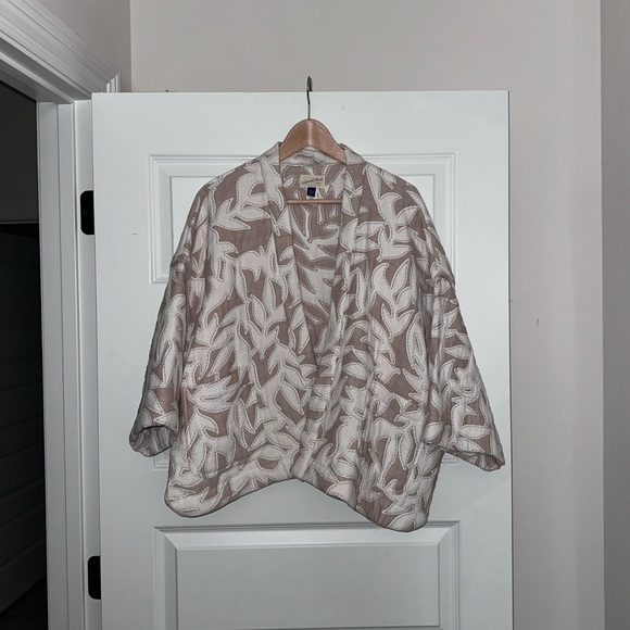 Universal Thread for Target Jacket • One Size - Picture 2 of 3